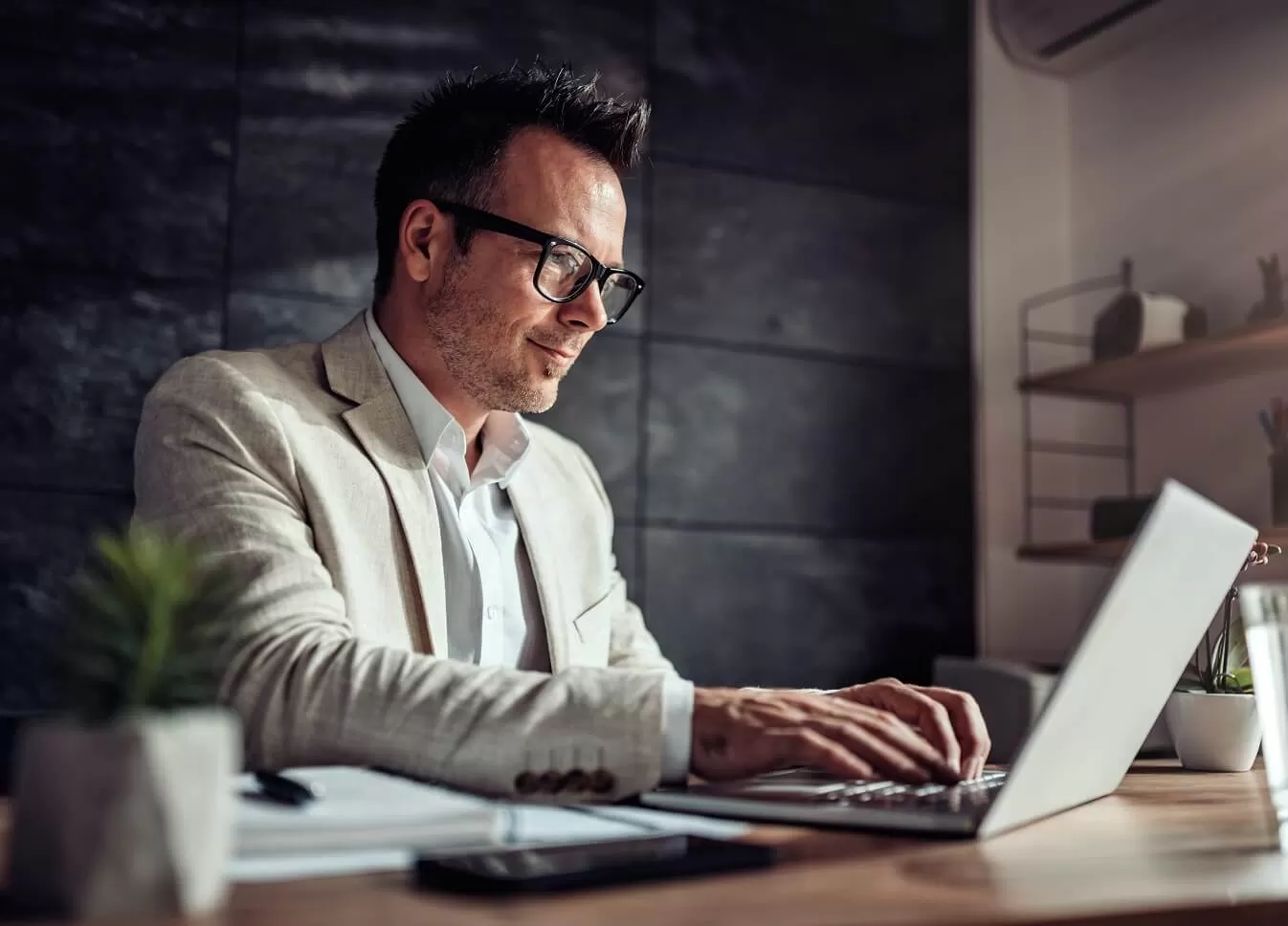 32d485f8e70a8de4ea3533748e160355